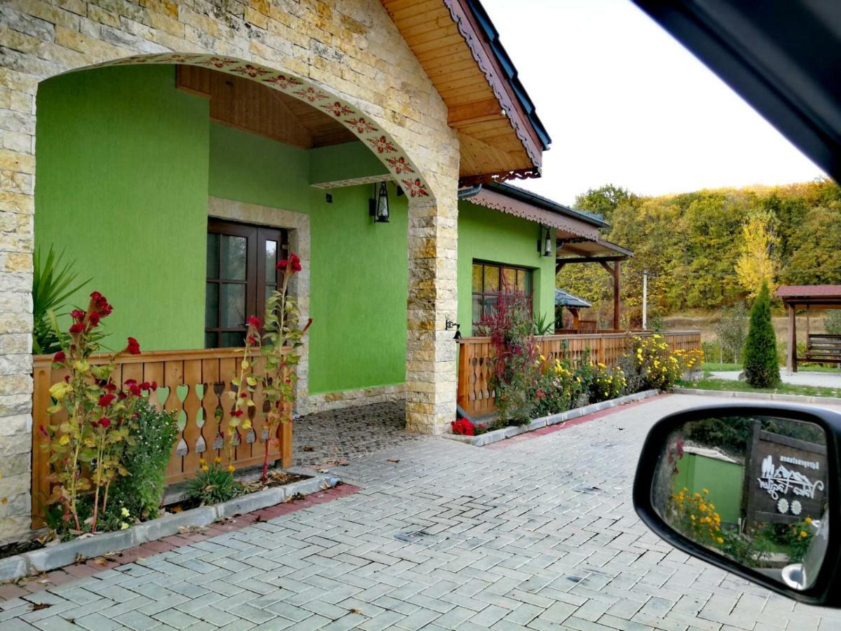 Agropensiunea Valea Fagilor Luncavita Kültér fotó